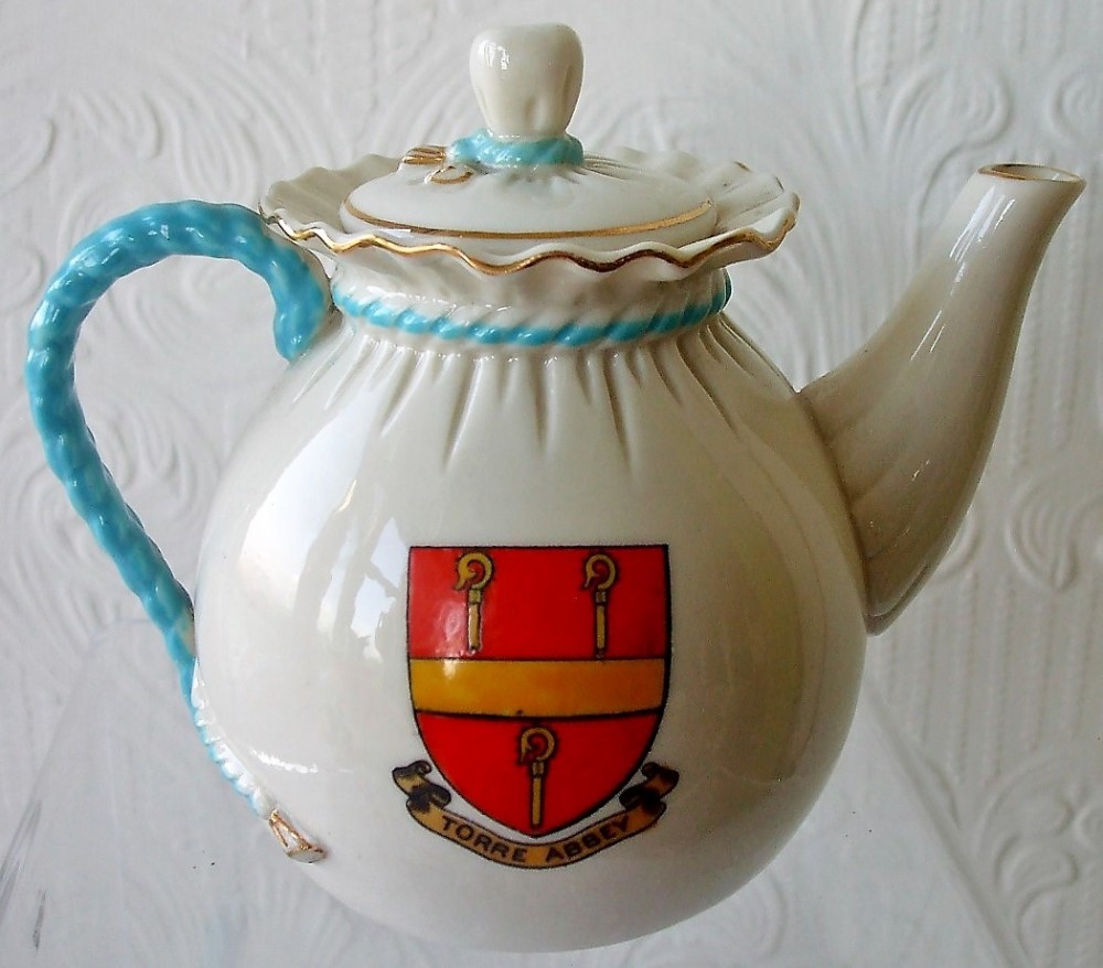 antique wh goss bagware tea pot torquay torre abbey