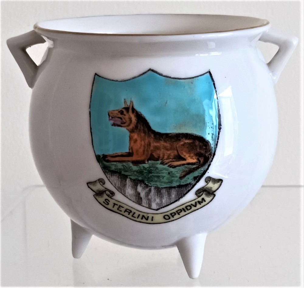 antique wh goss irish bronze pot sterlini oppidum