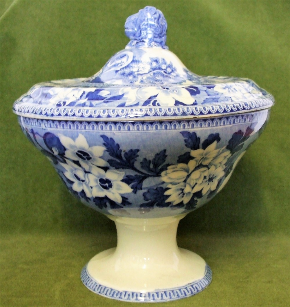 antique english georgian blue and white transfer elephant pattern pottery tureen and cover john rogers son